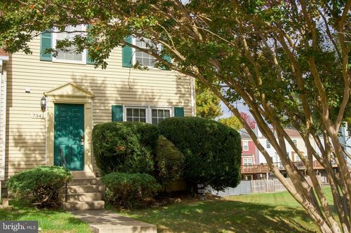 7341 Crestleigh Cir, ALEXANDRIA, VA, 22315-3650 | Card Image