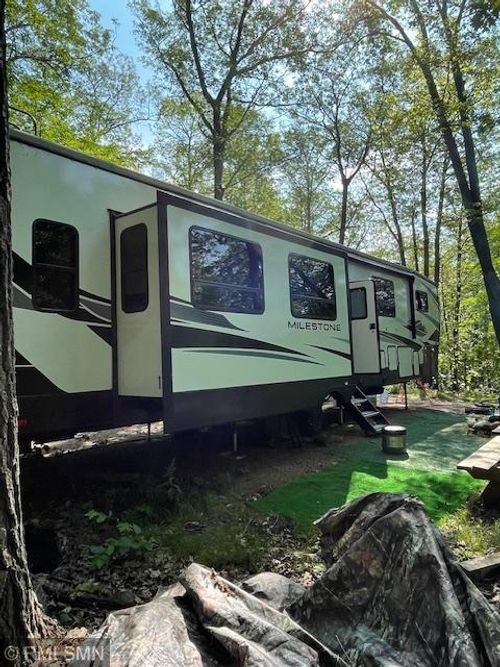 18958 Sugarbush Cir, Garrison, MN, 56450 | Card Image