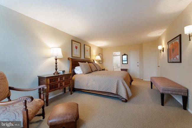APT-321 - 1800 Old Meadow Rd, Condo with 2 bedrooms, 2 bathrooms and null parking in MCLEAN VA | Image 11