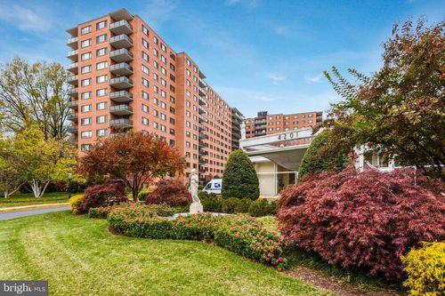 apt-404w-4201 Cathedral Ave Nw, WASHINGTON, DC, 20016-4983 | Card Image