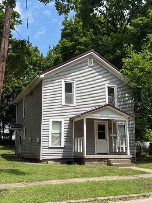 93 Howder St, Hillsdale, MI, 49242-1302 | Card Image