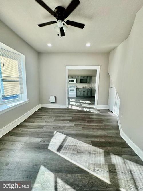 1-4818 N 13th St, PHILADELPHIA, PA, 19141-3440 | Card Image