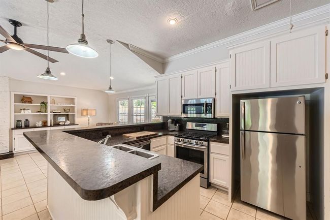 Kitchen in the Apartment | Image 29