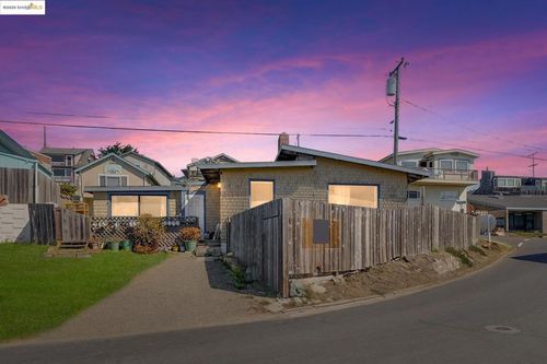 4 Beach Ave, Dillon Beach, CA, 94929 | Card Image