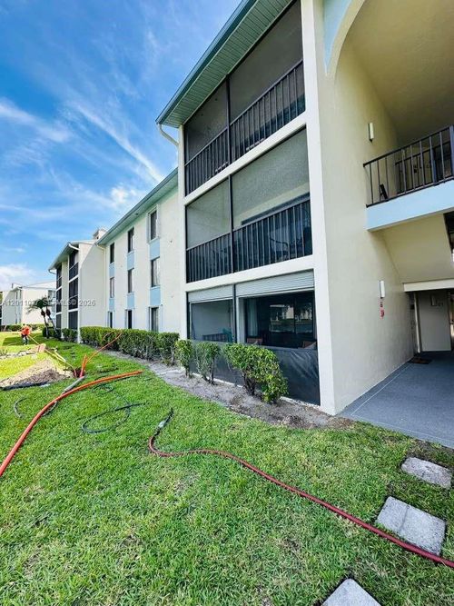 c1-1110 Green Pine Blvd, West Palm Beach, FL, 33409-7054 | Card Image