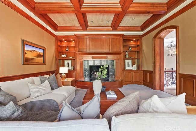 20 Cherry Hills Ln, House other with 5 bedrooms, 6 bathrooms and 3 parking in Newport Beach CA | Image 30
