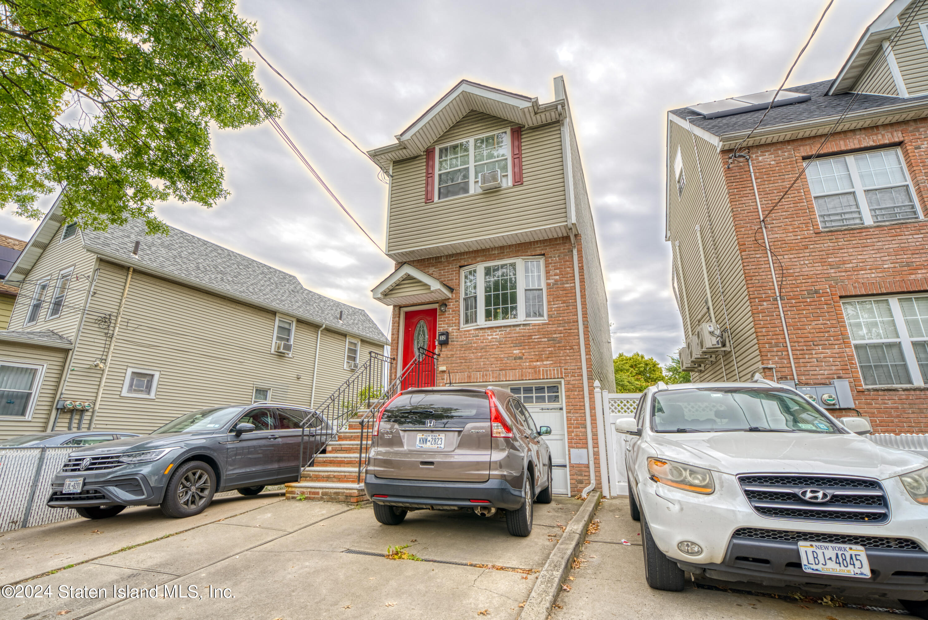 Walker St, Staten Island, NY 10302