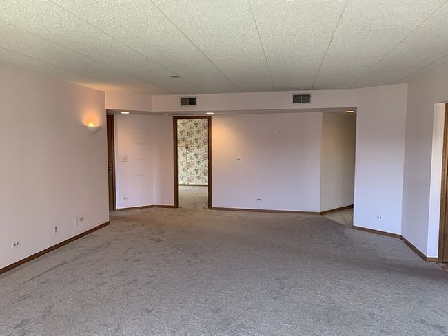 APT-212 - 724 12 Th St, Condo with 2 bedrooms, 2 bathrooms and 1 parking in Wilmette IL | Image 6