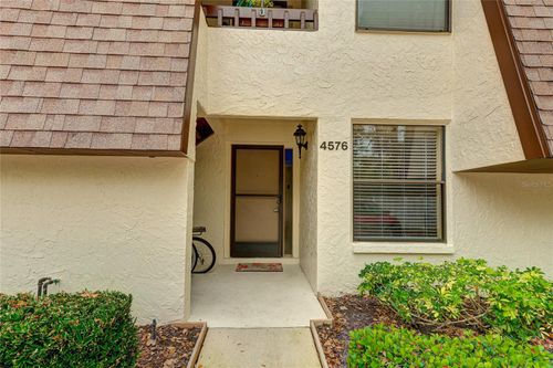 5-4576 Ringwood Mdw, SARASOTA, FL, 34235-7220 | Card Image