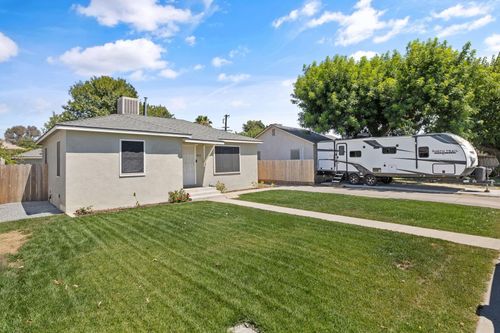 826 N 2nd Street, Porterville, CA, 93257 | Card Image