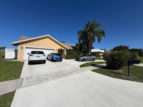 2554 Sw 23rd Cranbrook Dr, Boynton Beach, FL, 33436-5721 | Card Image
