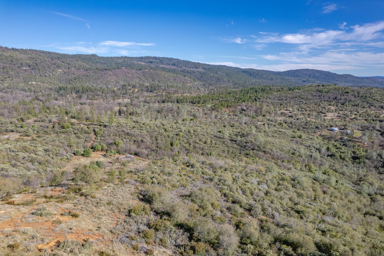 Land in Dobbins 2