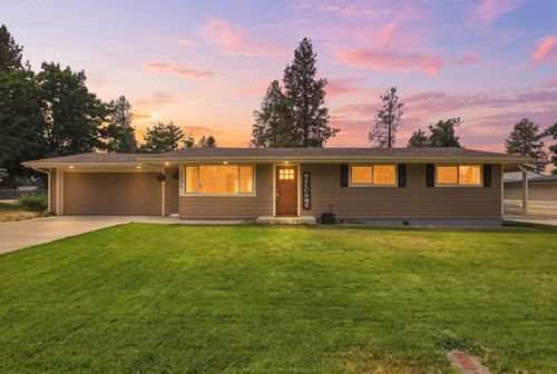 1706 S Pines Rd, Spokane Valley, WA, 99206 | Card Image