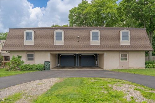 1715 High St, Louisville, OH, 44641-2532 | Card Image