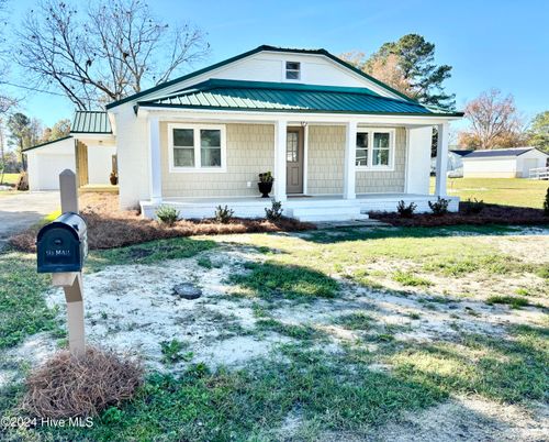 516 First Avenue, Vanceboro, NC, 28586 | Card Image