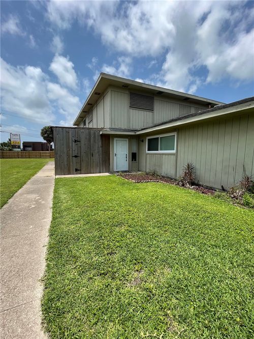 6243 Hidden Cv, Corpus Christi, TX, 78412-5626 | Card Image