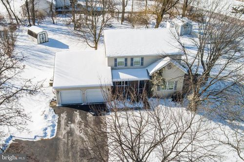 106 Jasper Ct, BELLEFONTE, PA, 16823-7564 | Card Image