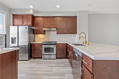 10823 Sonoma Ln, Garden Grove, CA, 92843-1226 | Card Image