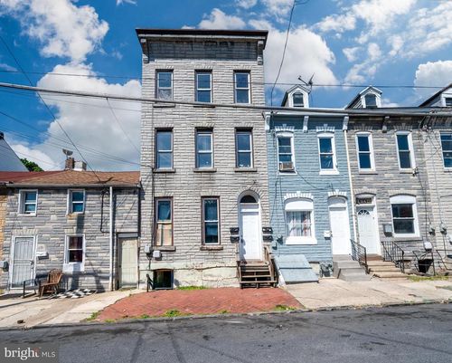 316 S 8th St, Reading, PA, 19602-2765 | Card Image