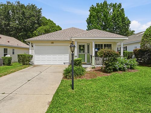 25114 Cranes Roost Cir, LEESBURG, FL, 34748-7469 | Card Image