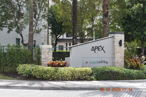 apt-24-7855 Nw 104th Ave, Doral, FL, 33178-4465 | Card Image