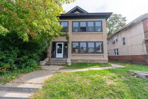 822 Penn Ave N, Minneapolis, MN, 55411-3628 | Card Image
