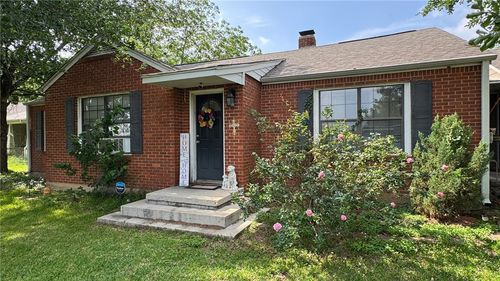 503 W Decherd St, Franklin, TX, 77856-3509 | Card Image