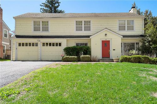 1215 W 69th Street, Kansas City, MO, 64113 | Card Image