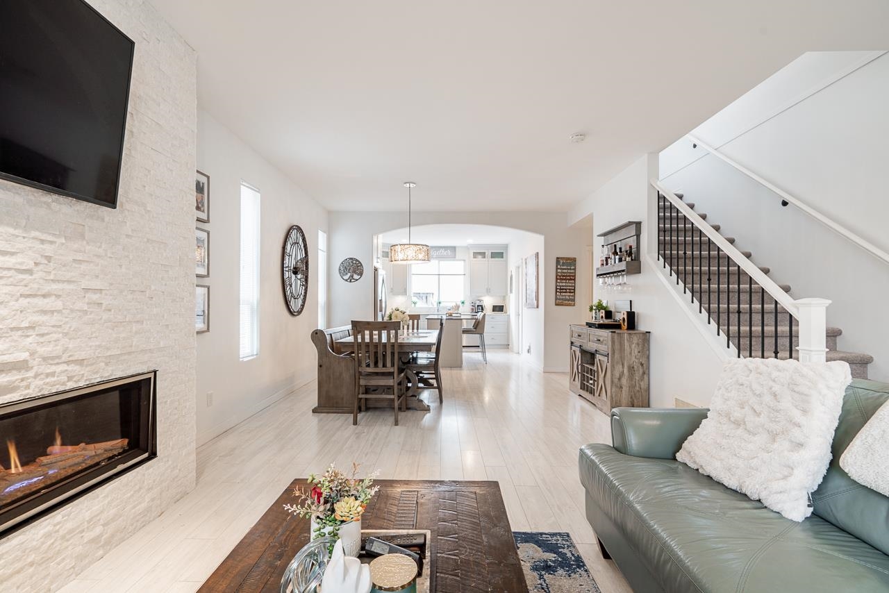 Residential in Maple Ridge 4