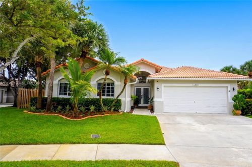 16850 Crestview Ln, Weston, FL, 33326-1578 | Card Image
