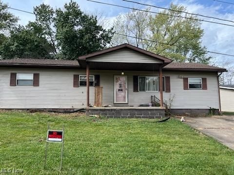 Lynn Ct, Williamstown, WV 26187