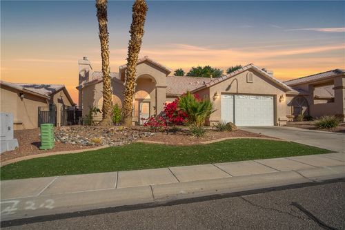 1905 E Havasu Lake Dr, Fort Mohave, AZ, 86426-6782 | Card Image