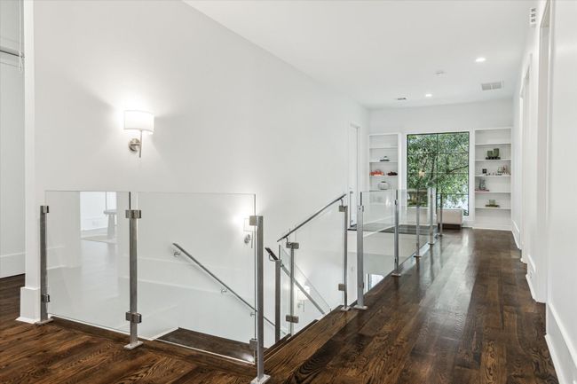 1010 Waltway Dr, House other with 5 bedrooms, 6 bathrooms and 2 parking in Houston TX | Image 29