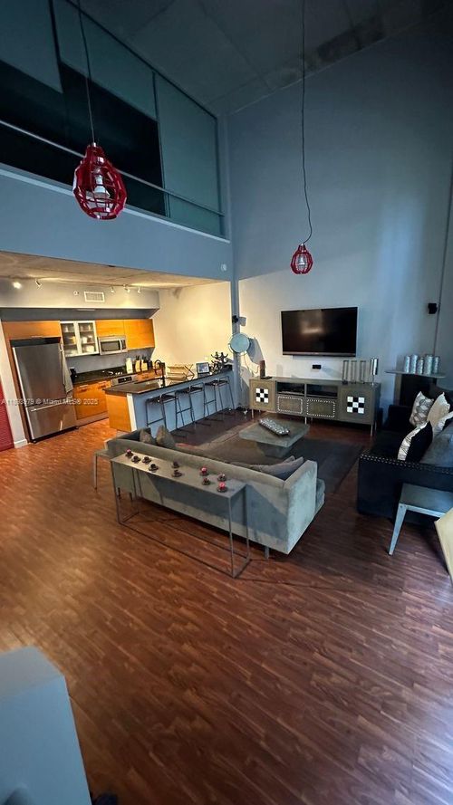 apt-l43-3449 Ne 1st Ave, Miami, FL, 33137-4074 | Card Image