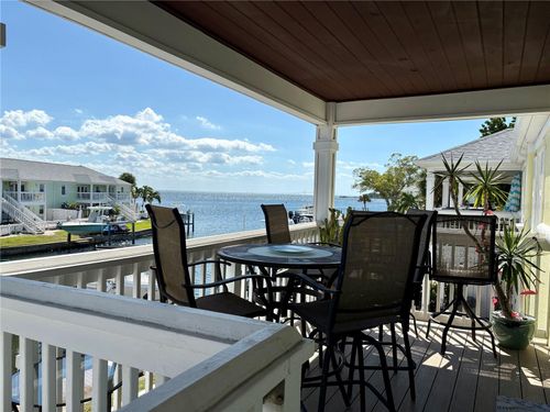 d-5184 Beach Dr Se, ST PETERSBURG, FL, 33705-4875 | Card Image
