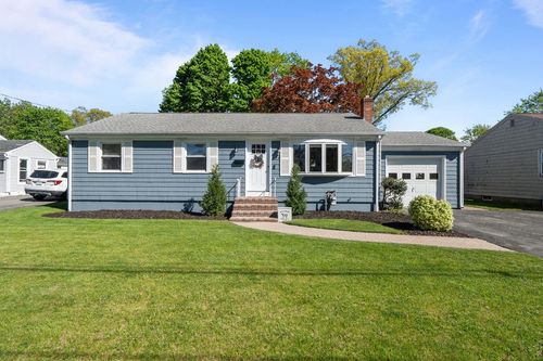 188 Fair St, Warwick, RI, 02888-2861 | Card Image