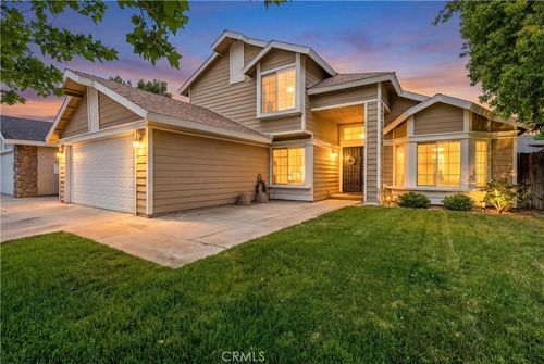 1605 Bluebell, Lancaster, CA, 93535 | Card Image