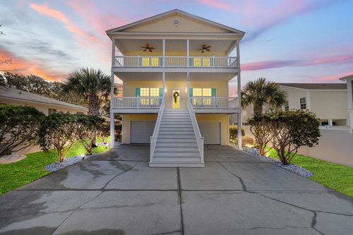 2009 Hillside Dr S, North Myrtle Beach, SC, 29582-4128 | Card Image