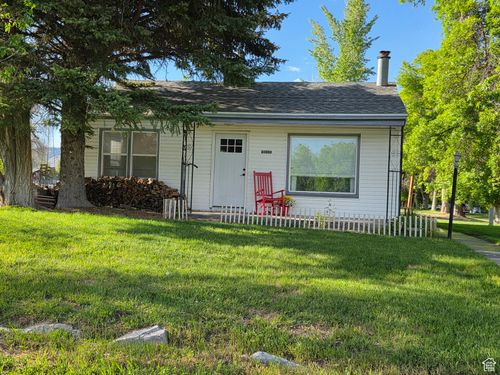 9010 W 25800 N, Portage, UT, 84331-8813 | Card Image