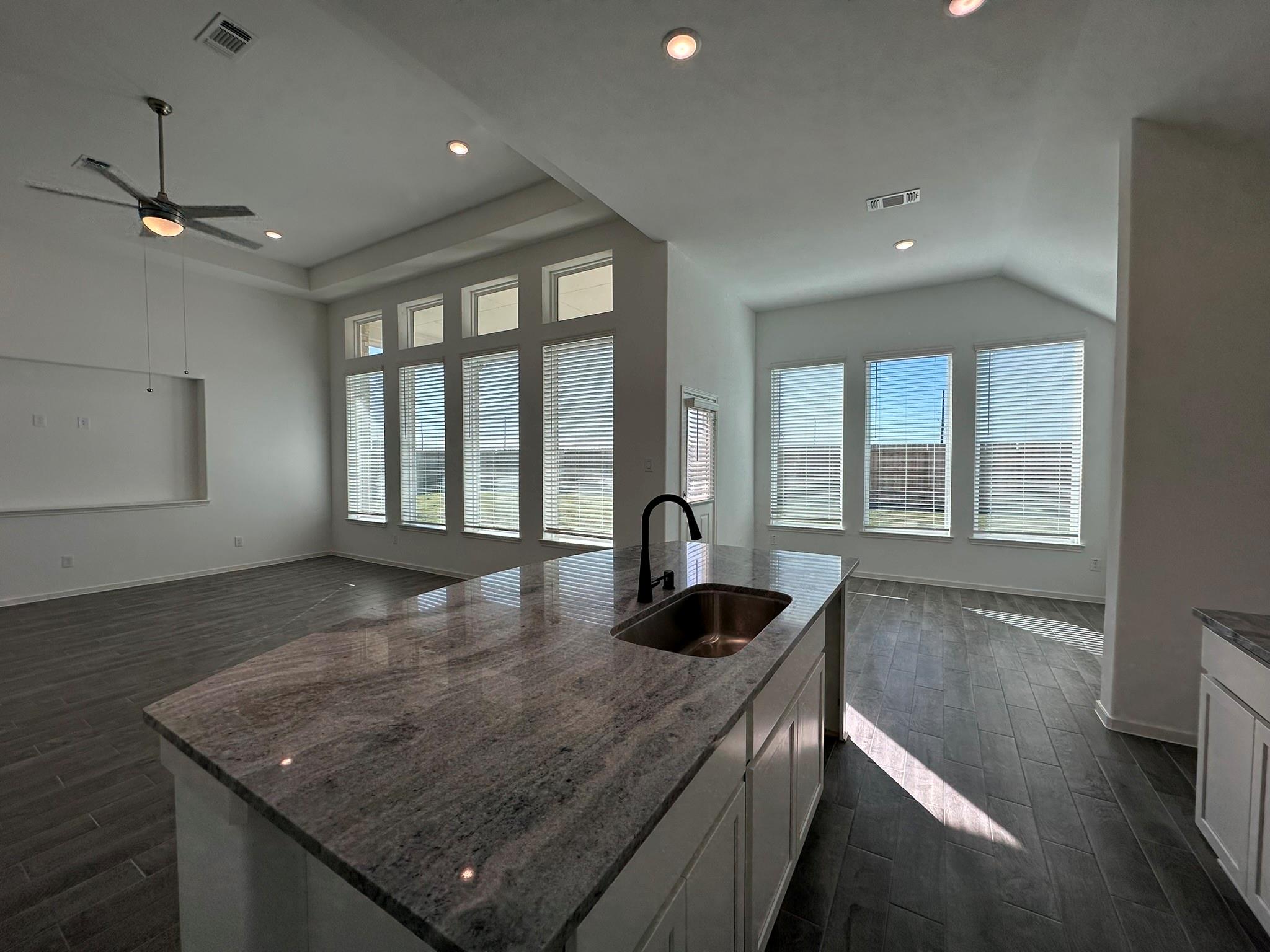 Residential in Magnolia 5