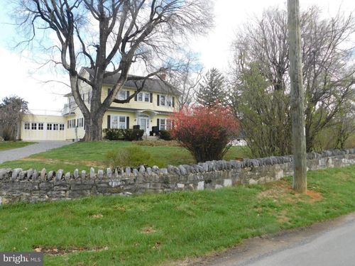 179 Berrys Ferry Rd, WHITE POST, VA, 22663-2660 | Card Image