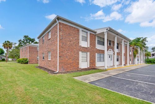 e3-4507 9th Street W, BRADENTON, FL, 34207 | Card Image