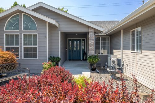 42825 Undisclosed, Kennewick, WA, 99336 | Card Image