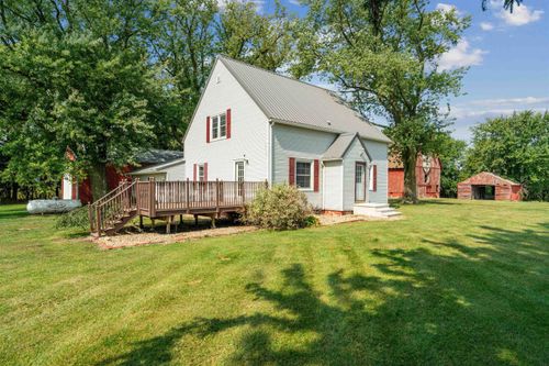 1829 Washburn Ave, Masonville, IA, 50654-9616 | Card Image