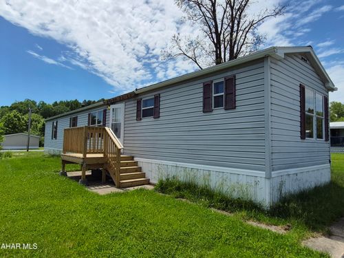 039-223 Pleasant Drive, Tyrone, PA, 16686 | Card Image