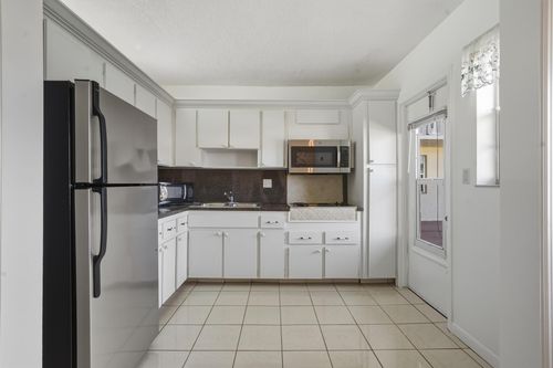 apt-8a-1451 N 12th Ct, Hollywood, FL, 33019-3211 | Card Image
