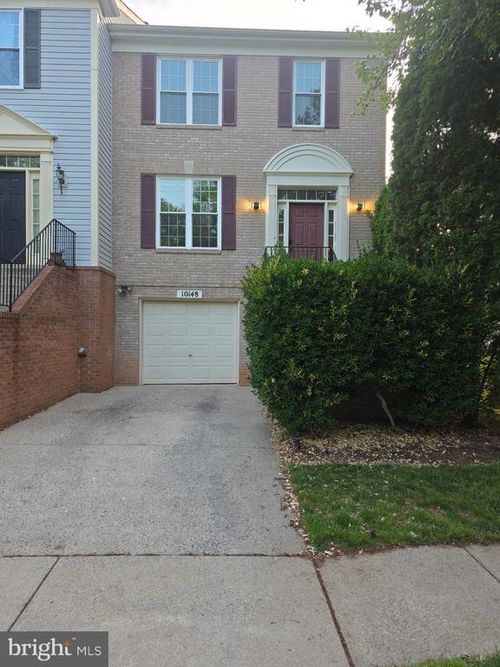 10148 Vanderbilt Cir, ROCKVILLE, MD, 20850-4672 | Card Image
