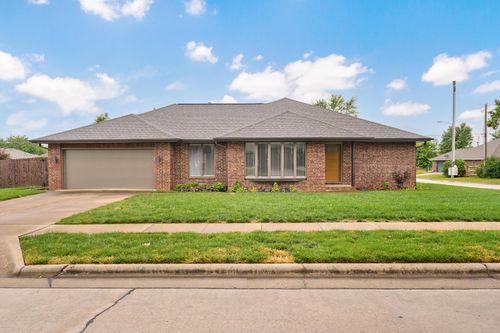 1444 E Woodgate St, Springfield, MO, 65804-5403 | Card Image