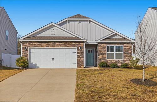 9 Bridlewood Ln, Piedmont, SC, 29673-5612 | Card Image