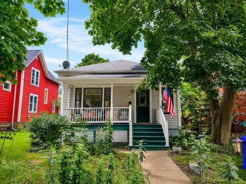 6702 3rd Avenue, Kenosha, WI, 53143 | Card Image